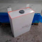 Бак пластиковый для горячей воды